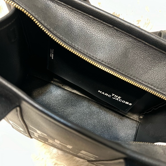 Bags - Picture 2 of 4